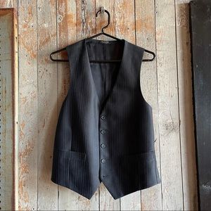 Men's black 5-button vest